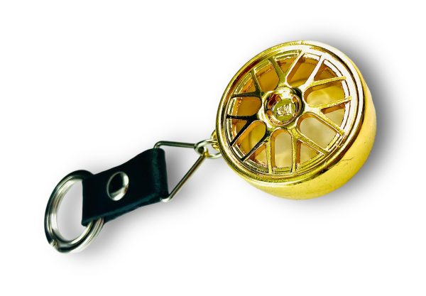 BRELOK DO KLUCZY – FELGA SAMOCHODOWA. IDEALNE DLA FANA MOTORYZACJI